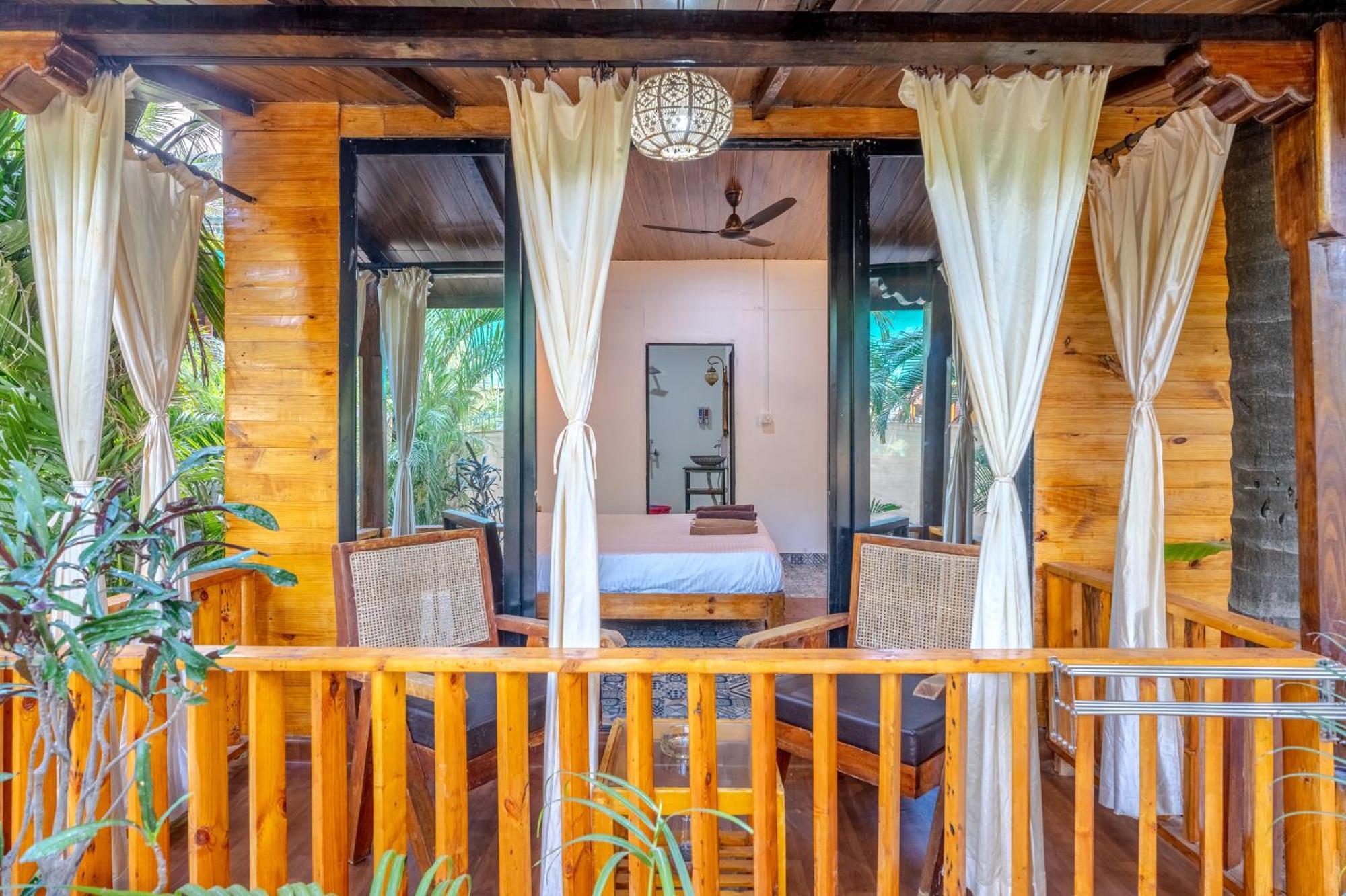 Hotel Simrose Agonda Exterior foto